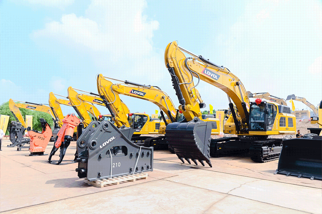 非道路四尿素液_雷沃农机尿素水_潍柴动力尿素_雷沃工程机械尿素